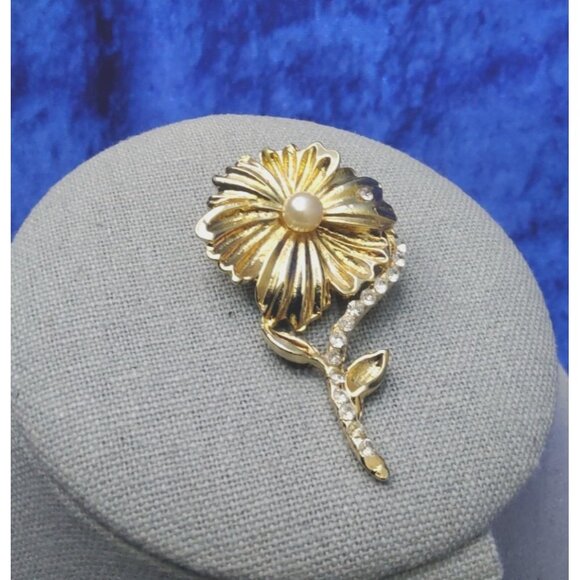vintage gold tone floral design chrystal lined stem brooch - Picture 8 of 11